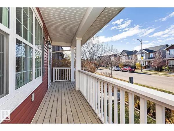 Edmonton, AB T6W0Y9,1117 Chappelle Boulevard SW