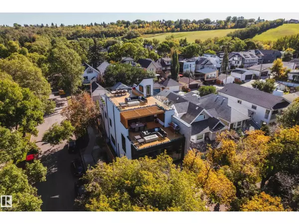 Edmonton, AB T6C2C3,9651 96A ST NW