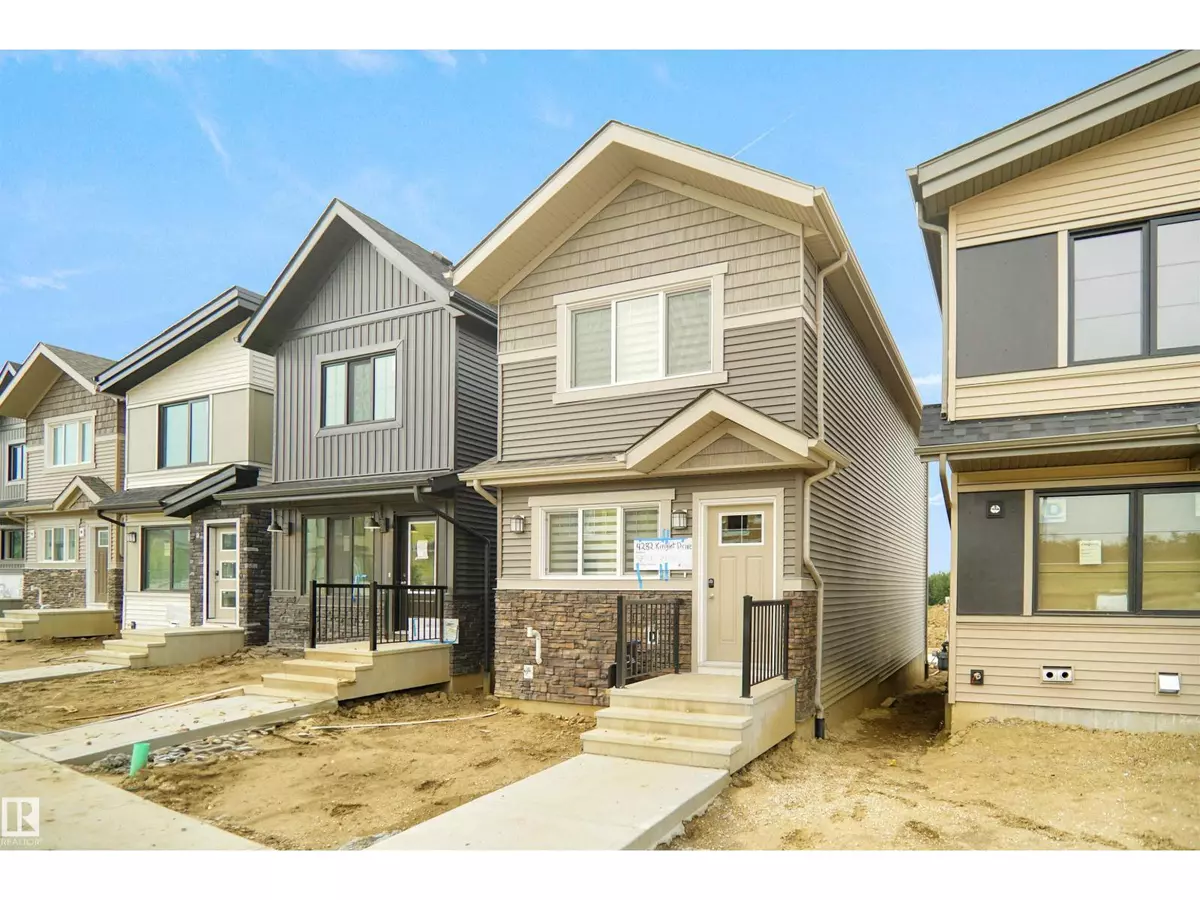 Edmonton, AB T5S0T1,4360 Kinglet DR NW