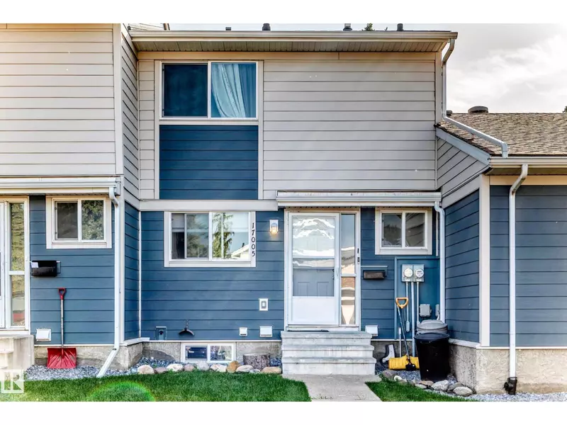 17005 100 ST NW, Edmonton, AB T5X4R8