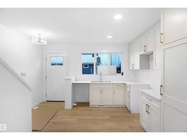 Edmonton, AB T6T2N8,#94 1430 Aster WY NW