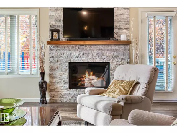 Edmonton, AB T6R2J6,#47 1130 FALCONER RD NW