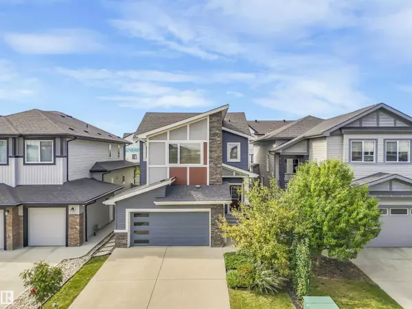 Edmonton, AB T6W3H1,4162 CHARLES LI SW