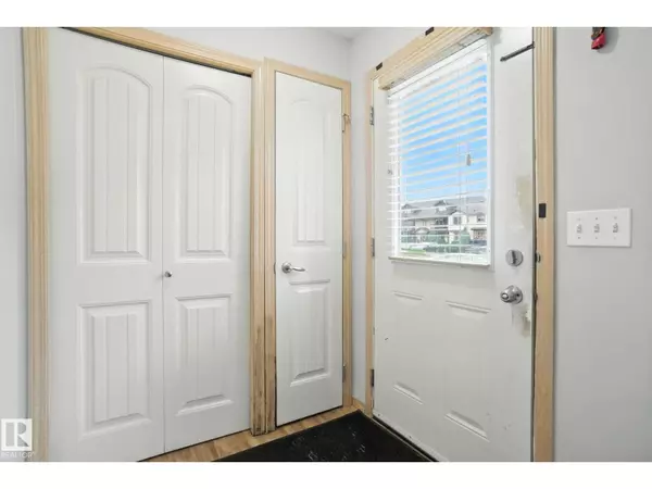 Edmonton, AB T6X0K4,#65 604 62 ST SW