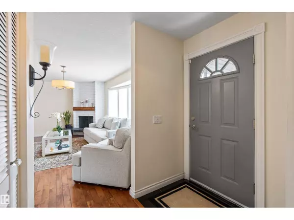 Edmonton, AB T5A2J8,12803 47 ST NW