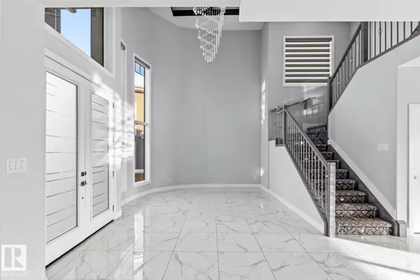 Edmonton, AB T6T1Z9,1432 25st NW