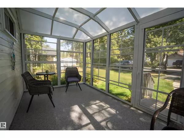 Rural Parkland County, AB T7Z2V5,514 & 515 LAKESIDE DR