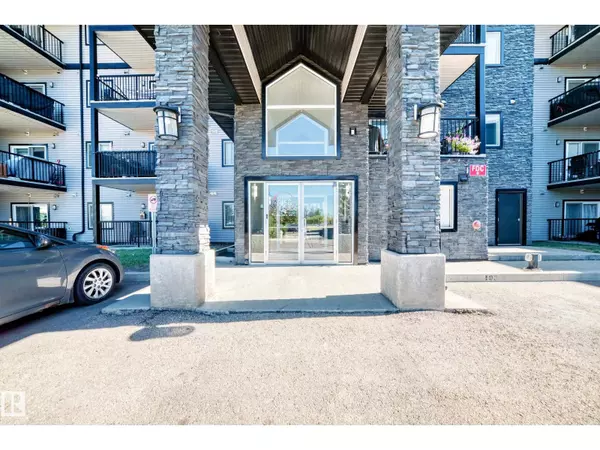 Edmonton, AB T5X0G1,#220 14808 125 ST NW