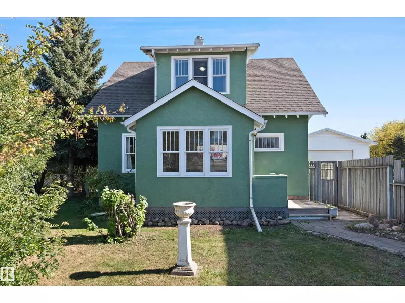 333 WHITE EARTH EARTH ST, Smoky Lake Town, AB T0A3C0