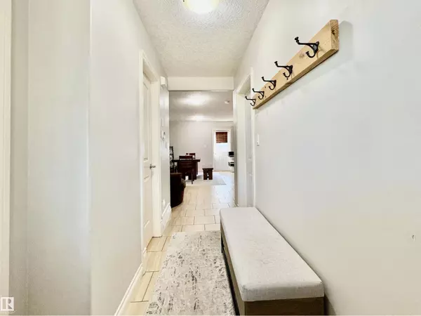 Edmonton, AB T5P1M5,14907 109 AV NW
