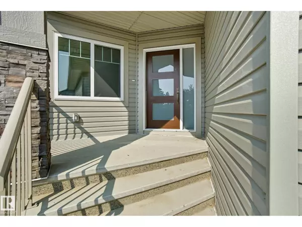 Spruce Grove, AB T7X0X5,1 Horizon LI