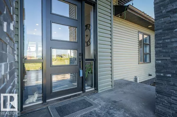 Rural Camrose County, AB T0B2M1,117 50072 Range Rd 205