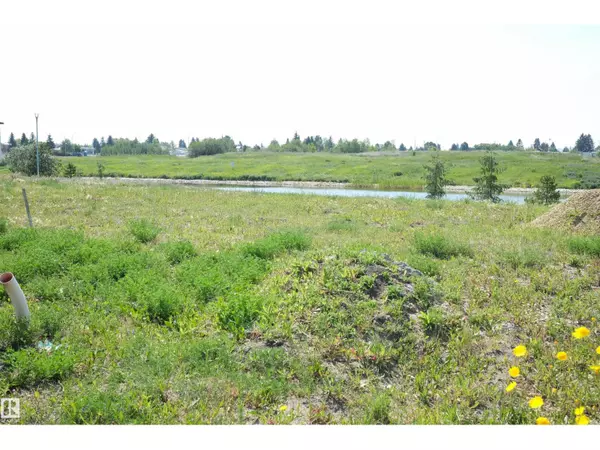 Edmonton, AB T5Z0S4,9223 156 AV NW