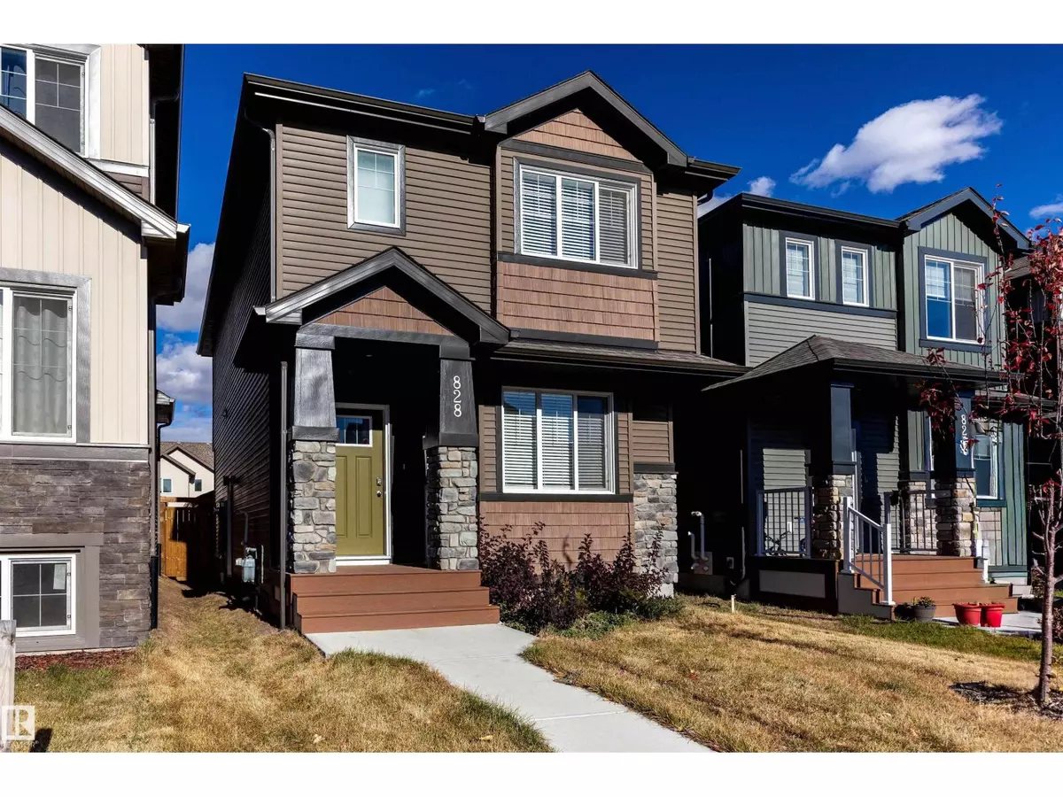 Edmonton, AB T5S0P8,828 NORTHERN HARRIER LN NW