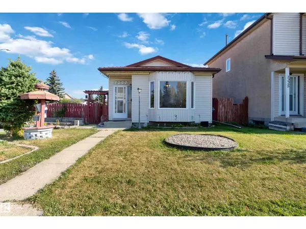 7227 184 ST NW, Edmonton, AB T5T3Z9