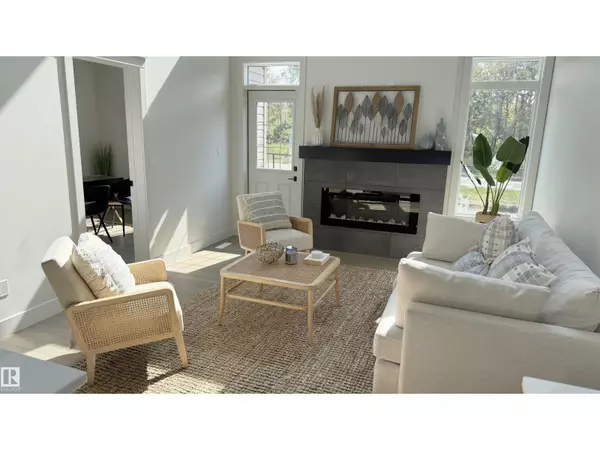 Edmonton, AB T5Y0K8,6235 175 AV NW