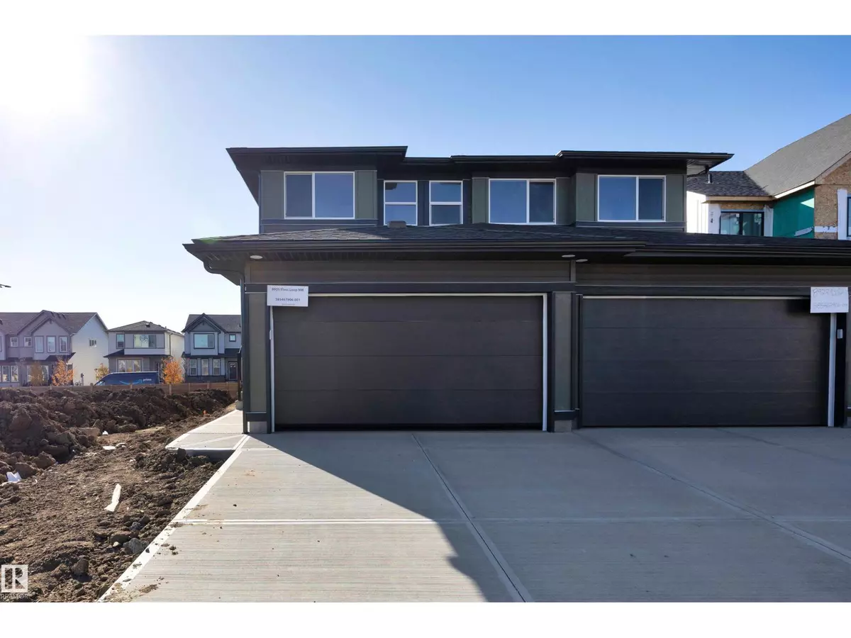 Edmonton, AB T6M3G3,8925 ELVES LO NW