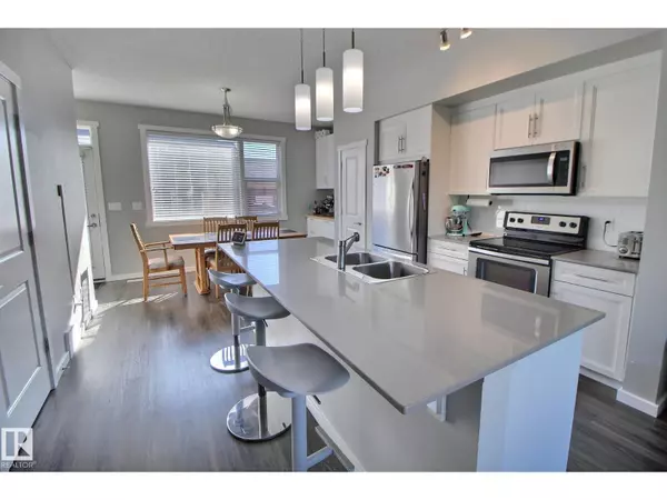 Edmonton, AB T6W3P4,2271 GLENRIDDING BV SW