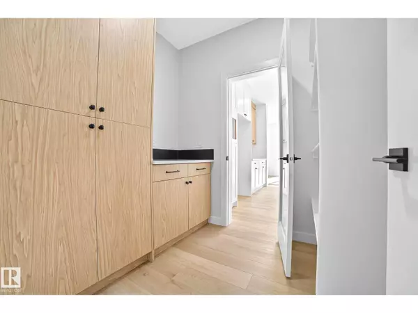 Leduc, AB T9E0S5,142 Larch Crescent