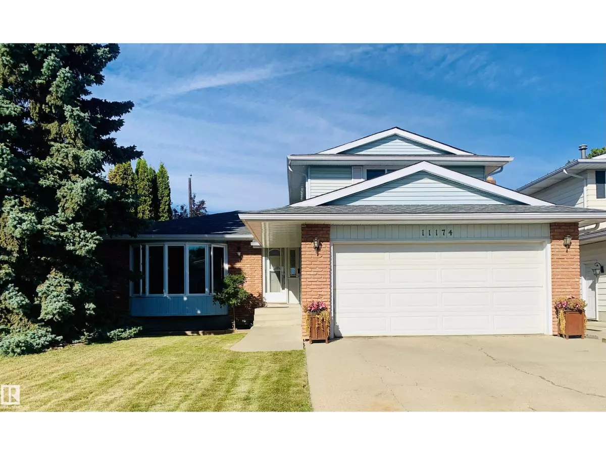 Edmonton, AB T6J3N1,11174 35 AV NW