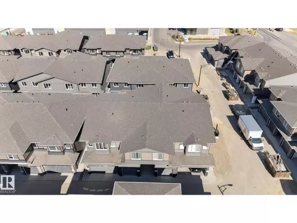 Edmonton, AB T6X3H4,#35 2710 66 ST SW