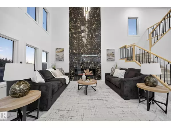 Edmonton, AB T5Y2Z6,715 166 AV NE