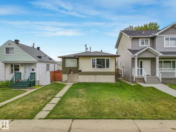 7223 83 AV NW, Edmonton, AB T6B0G7