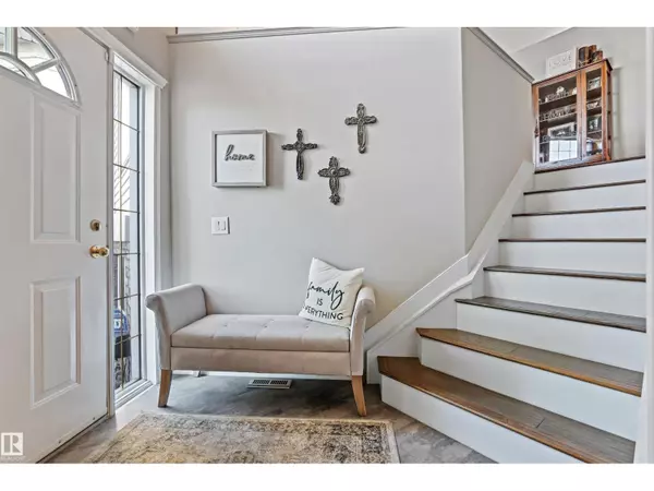 Edmonton, AB T5Z3J4,16507 81 ST NW