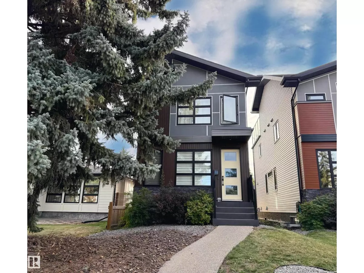 Edmonton, AB T5R0Z8,8809 148 ST NW