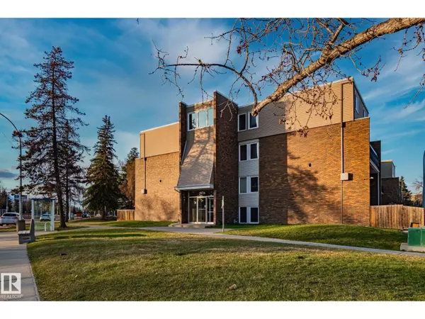 Edmonton, AB T5R2E1,#202 7805 159 ST NW