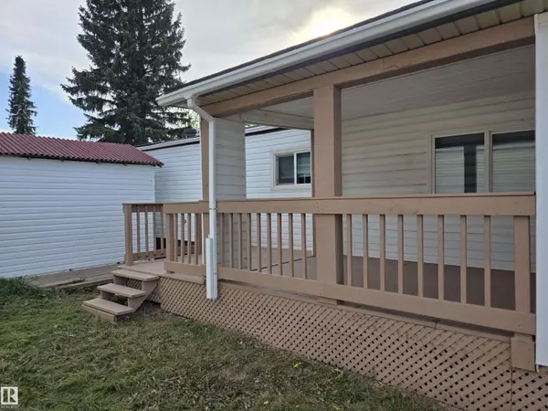 Edmonton, AB T6P1G4,29 Ridgeway DR NW
