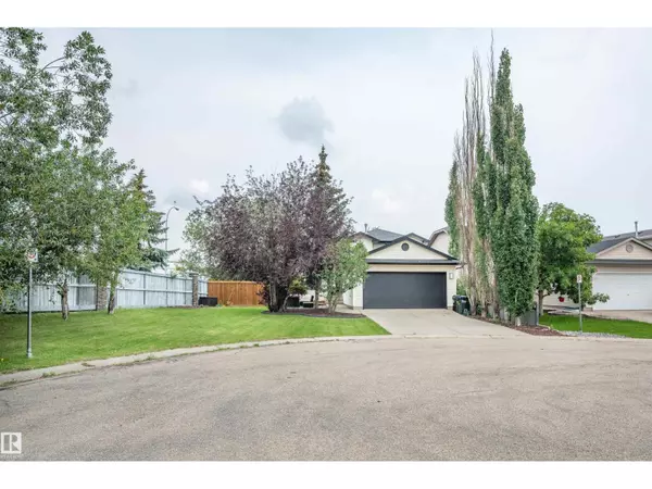 Sherwood Park, AB T8A6C1,34 FOXBORO CL
