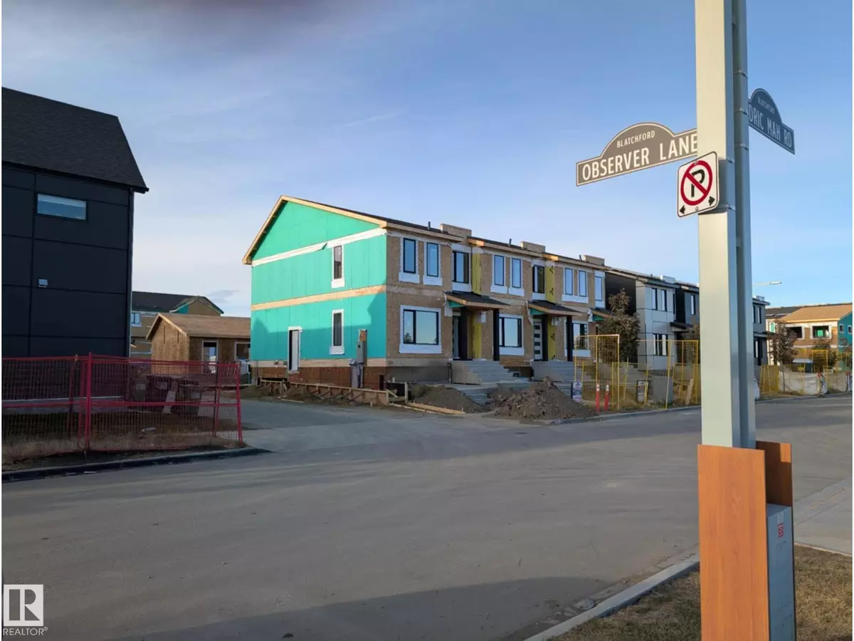 Edmonton, AB T5G2S5,5113 PILOT LN NW