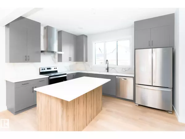 Edmonton, AB T5G2S5,5113 PILOT LN NW