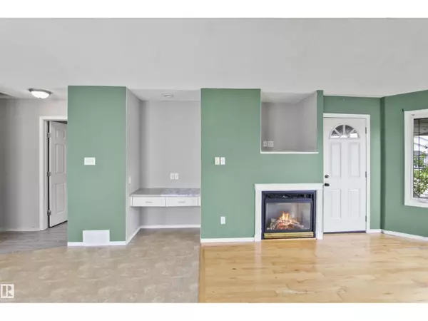 Cold Lake, AB T9M1N5,506 20A ST