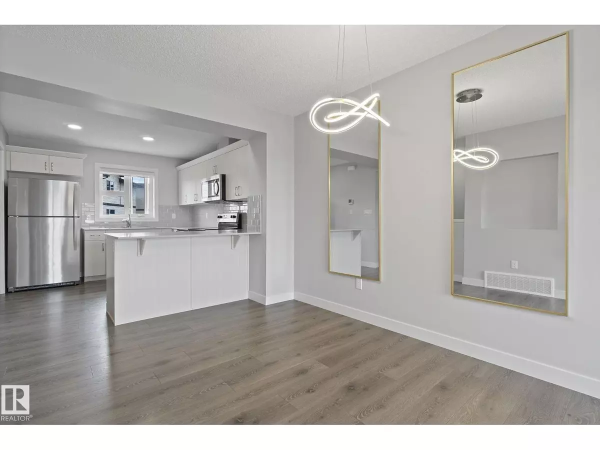 Edmonton, AB T6W3X1,#53 1203 163 ST SW