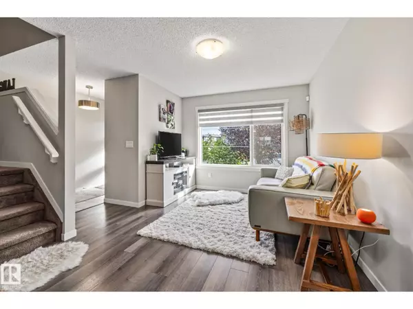 Edmonton, AB T6M0W7,20110 27 AV NW