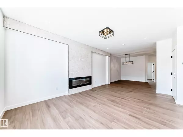 Fort Saskatchewan, AB T8L0Y2,58 Wyatt RG