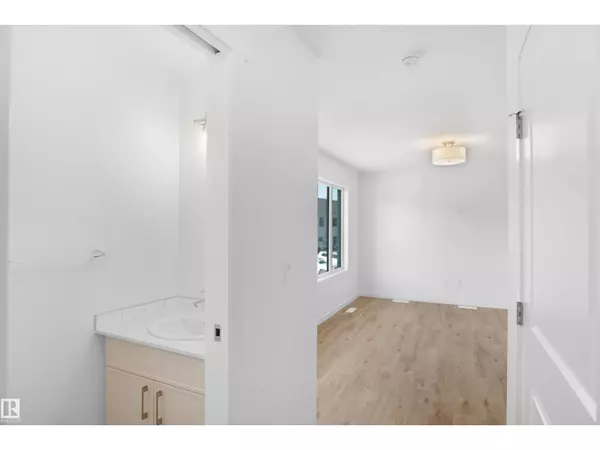 Edmonton, AB T5T7V3,#62 525 SECORD BV NW