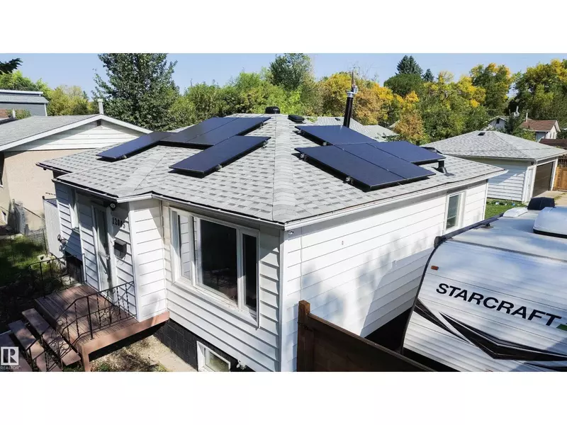 12005 40 ST NW, Edmonton, AB T5W2L2