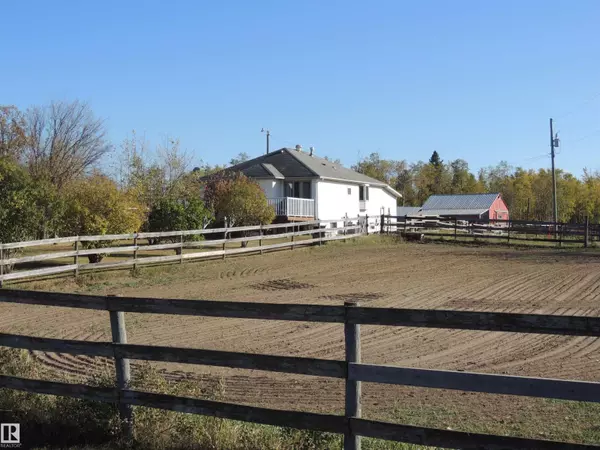 Rural Sturgeon County, AB T0A1N5,23005 TWP ROAD 572