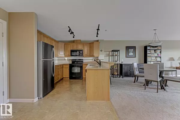 Edmonton, AB T5A5J5,#310 530 HOOKE RD NW