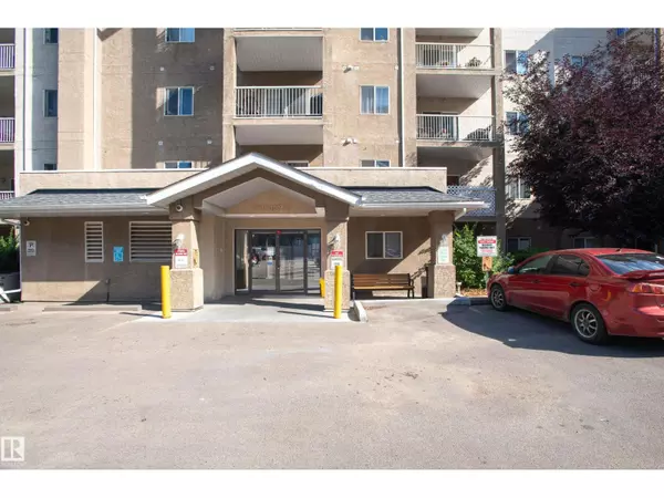 Edmonton, AB T5N4B7,#117 10535 122 ST NW