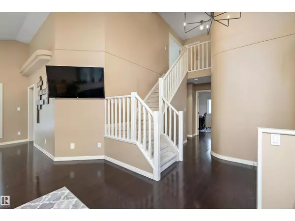 St. Albert, AB T8N5R4,10 DELISLE CO
