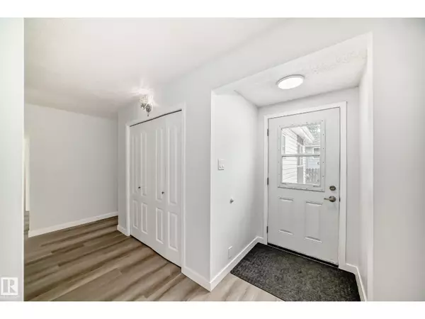 Sherwood Park, AB T8A1P3,139 WILLOW ST