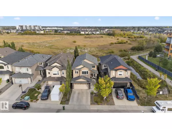 Edmonton, AB T6V0H9,527 ALBANY WY NW