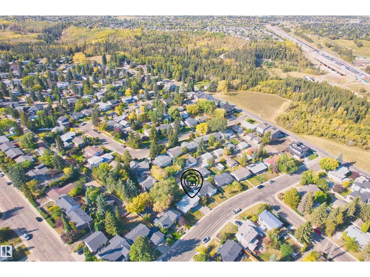 Edmonton, AB T6J1Y8,4218 121 ST NW