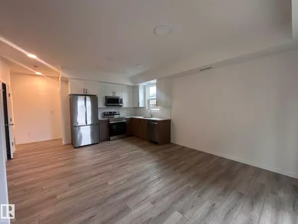 Edmonton, AB T5T4T1,#104 9227 228 ST NW