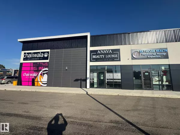 1055 Parsons RD SW SW, Edmonton, AB T6X0X2