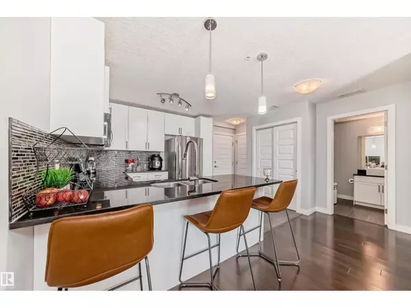 Edmonton, AB T6W2K4,#928 5151 Windermere BV SW SW